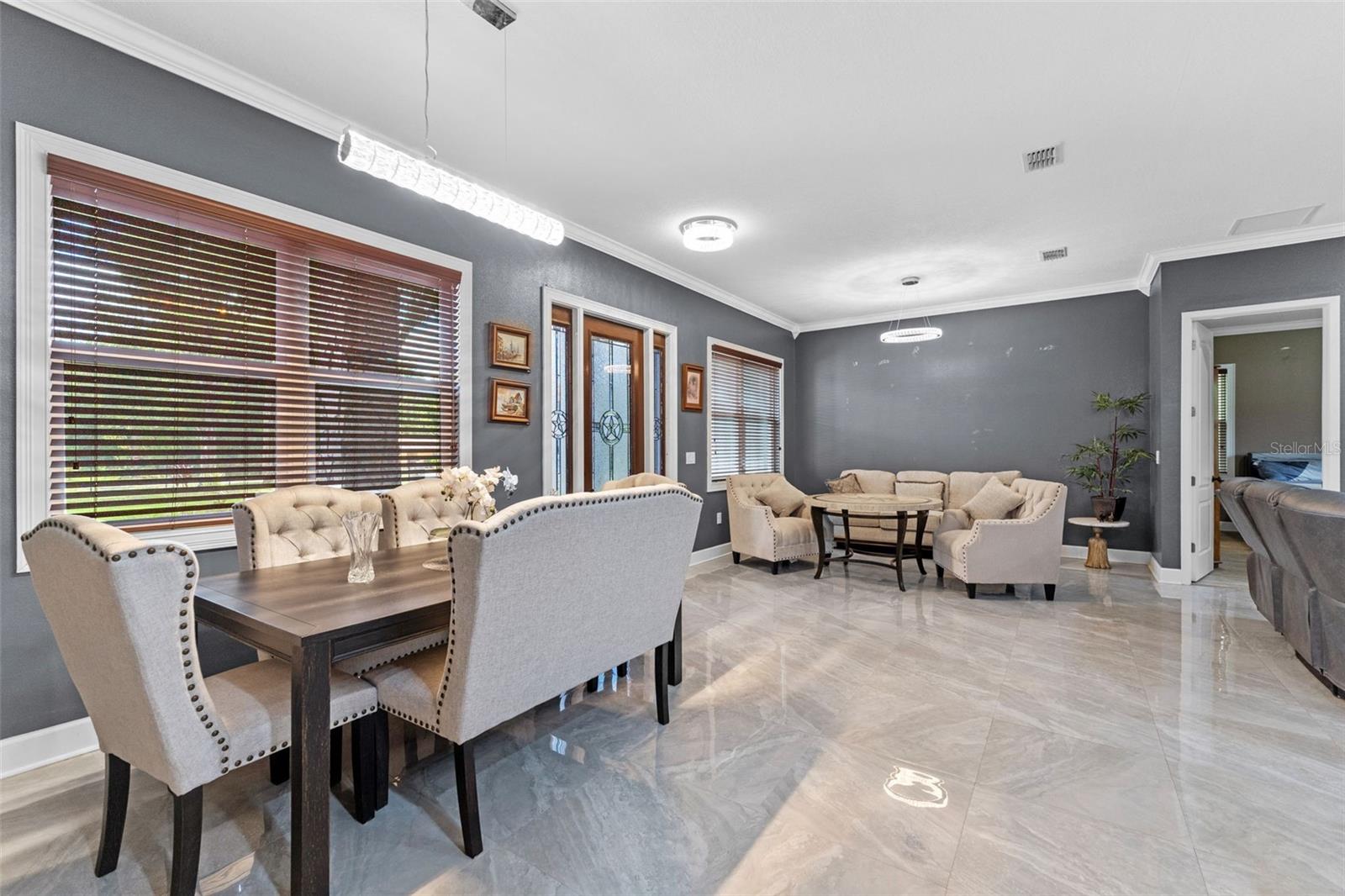 LAKE HELEN - Residential