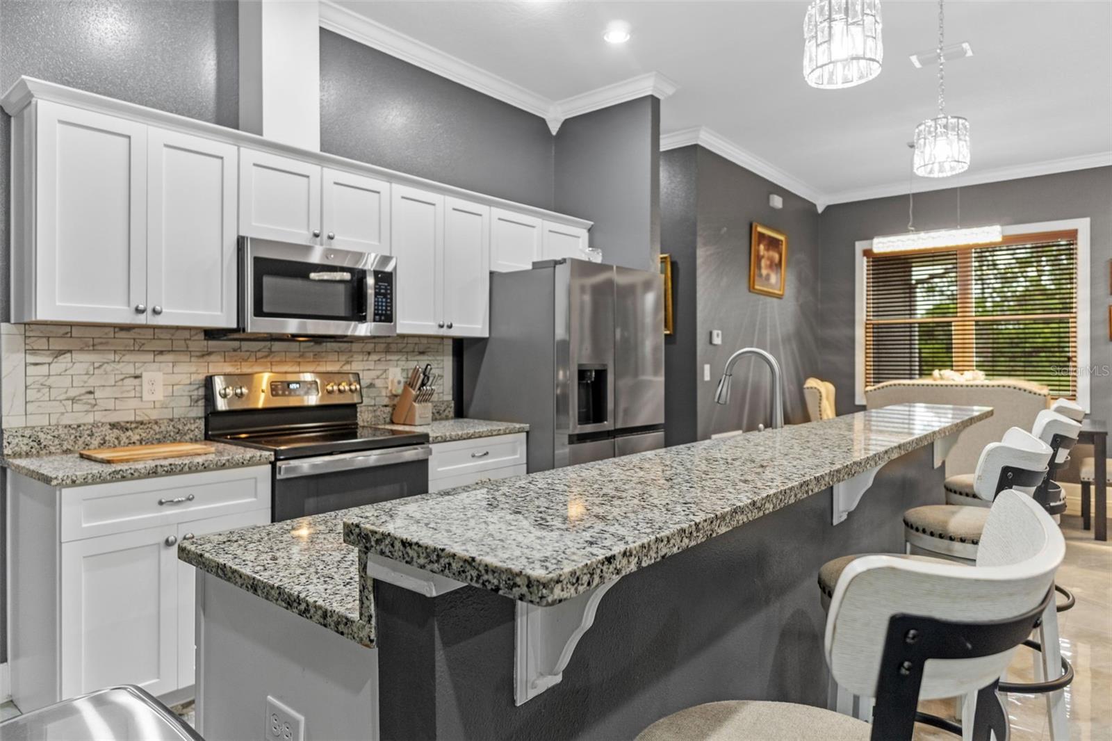 LAKE HELEN - Residential