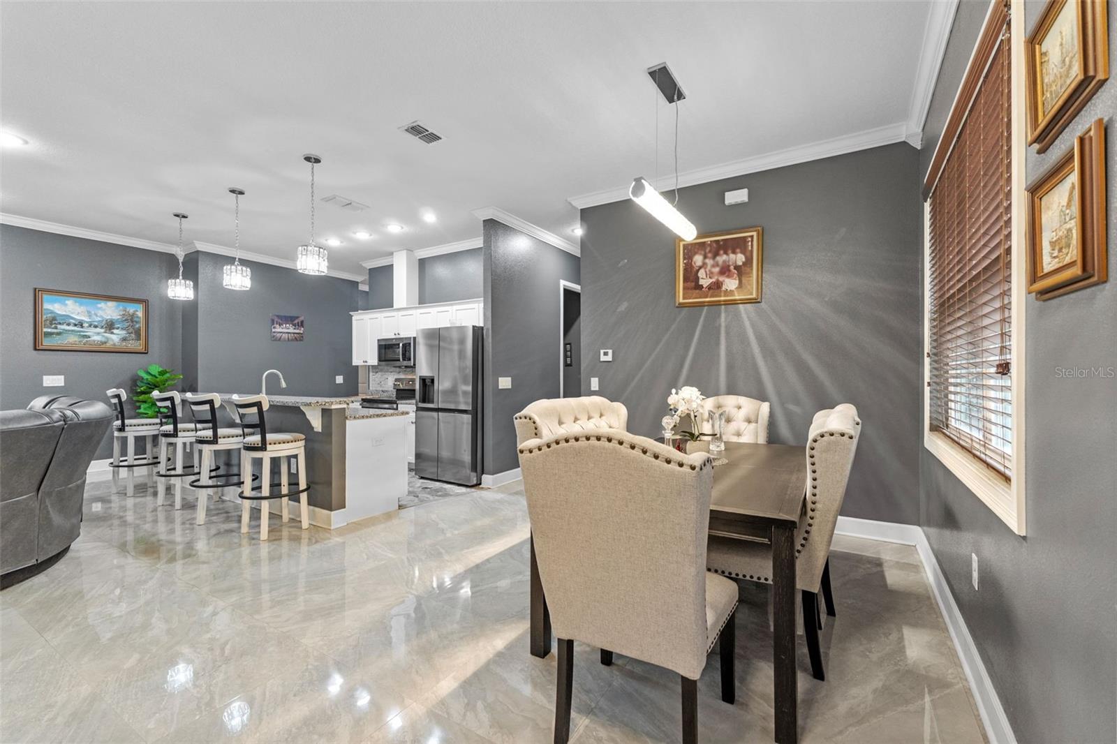 LAKE HELEN - Residential