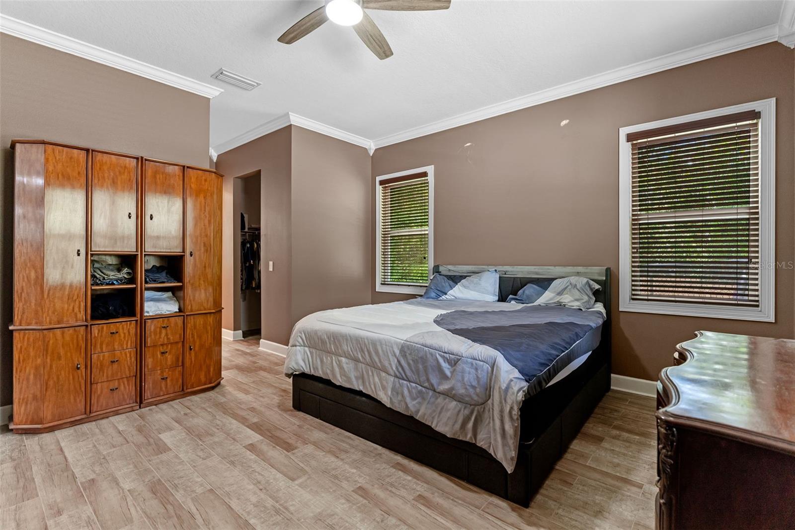 LAKE HELEN - Residential