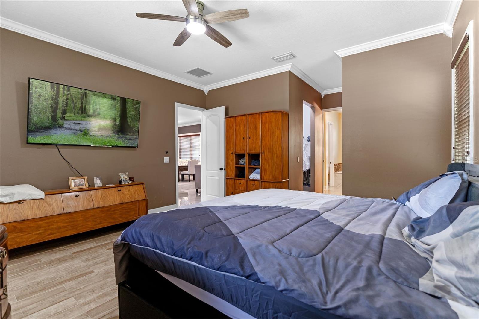 LAKE HELEN - Residential