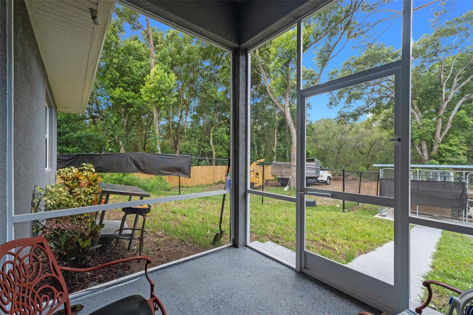 LAKE HELEN - Residential