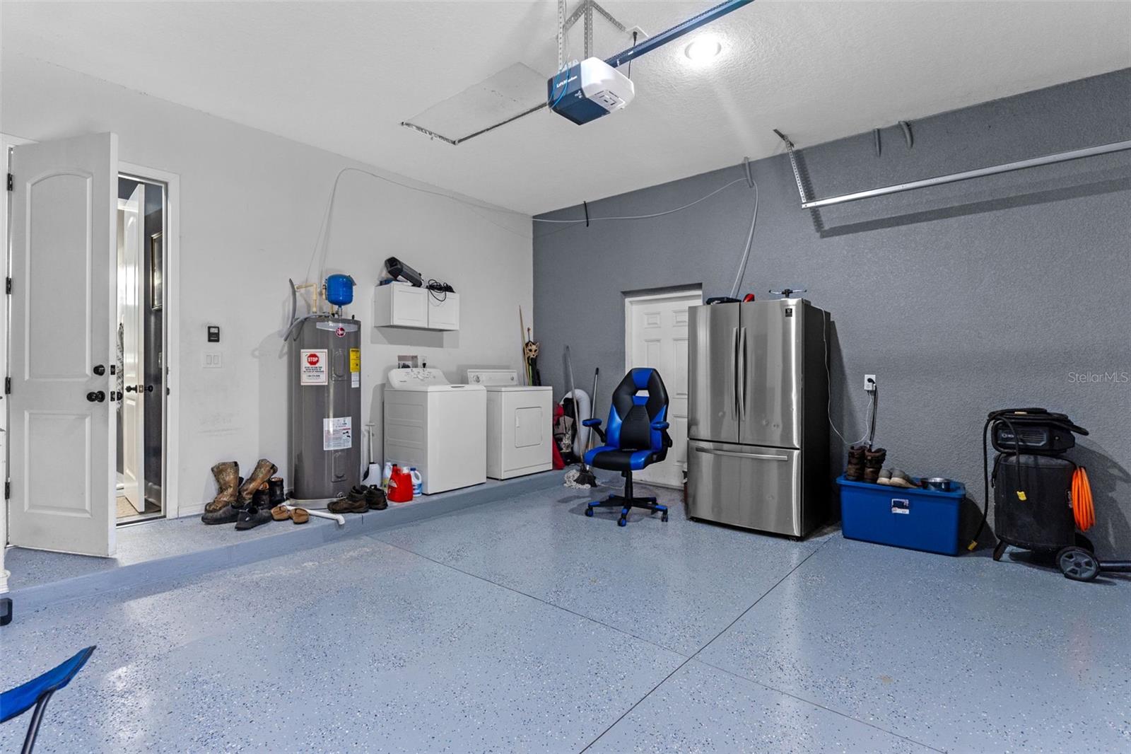 LAKE HELEN - Residential