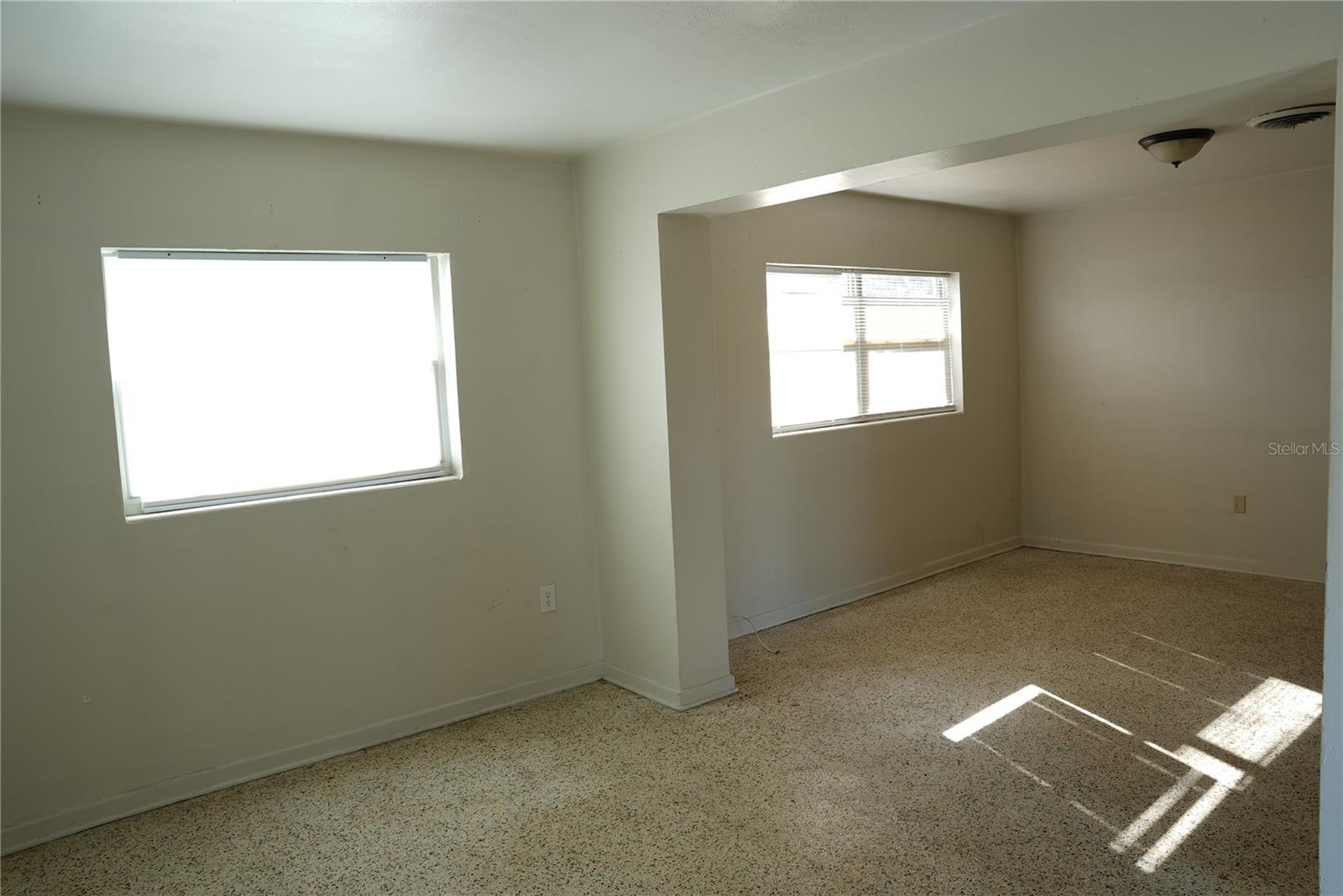 EVANS VILLAGE - Residential