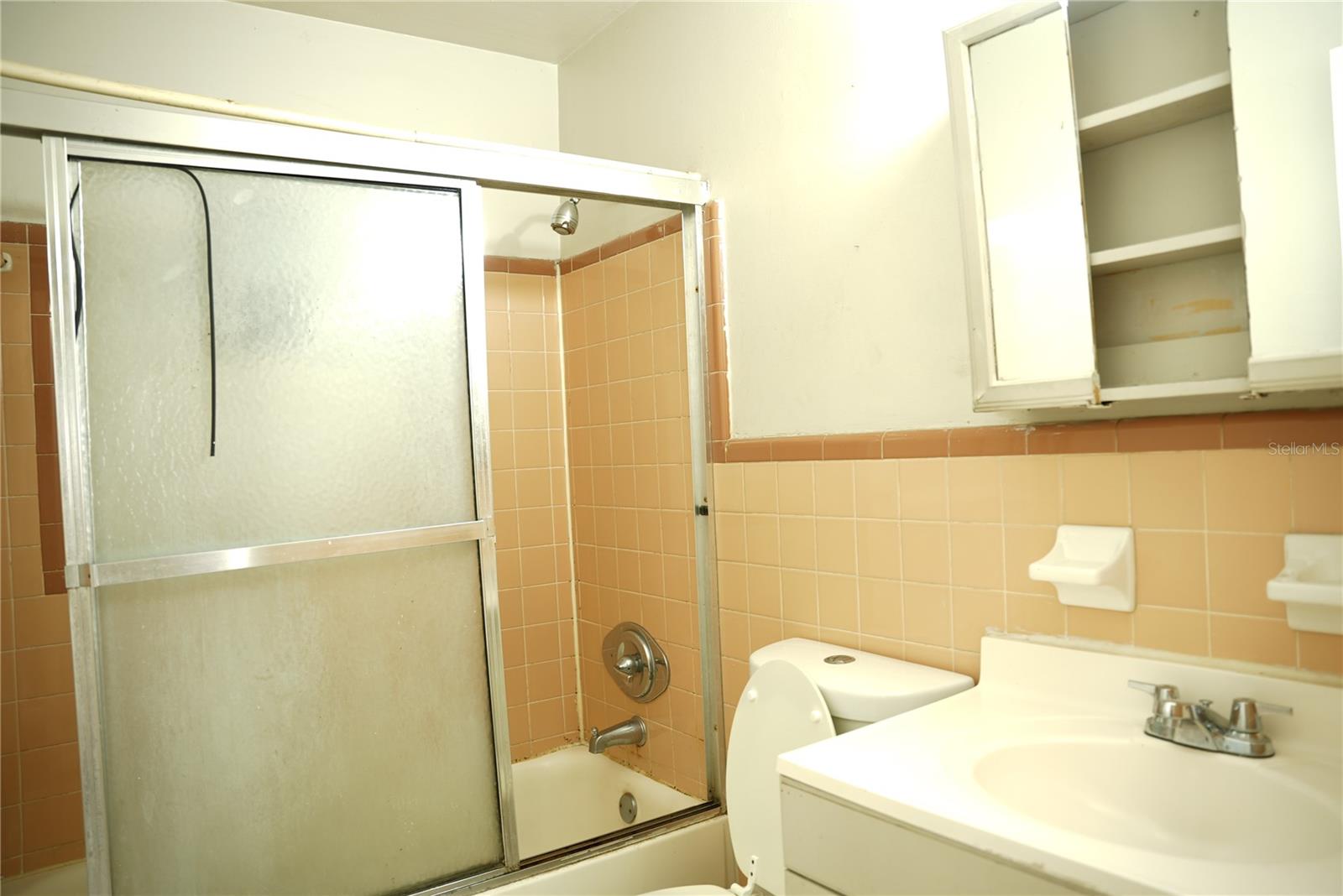 EVANS VILLAGE - Residential