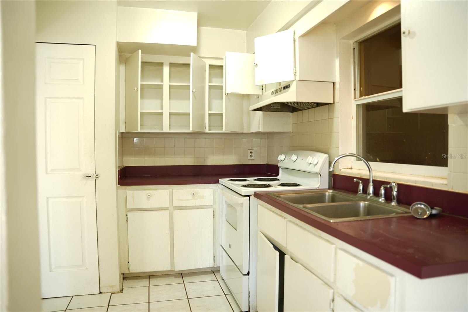 EVANS VILLAGE - Residential