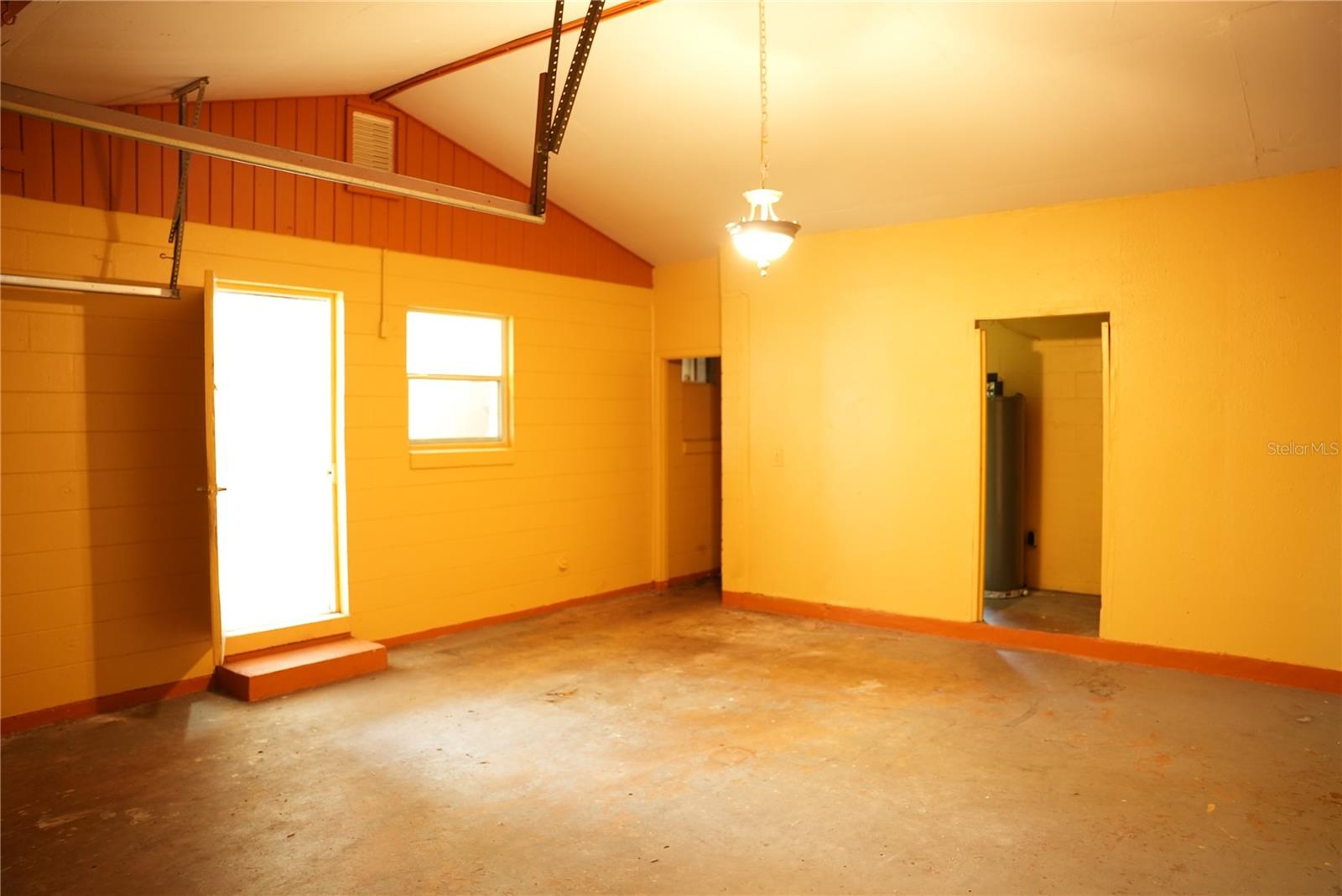 EVANS VILLAGE - Residential