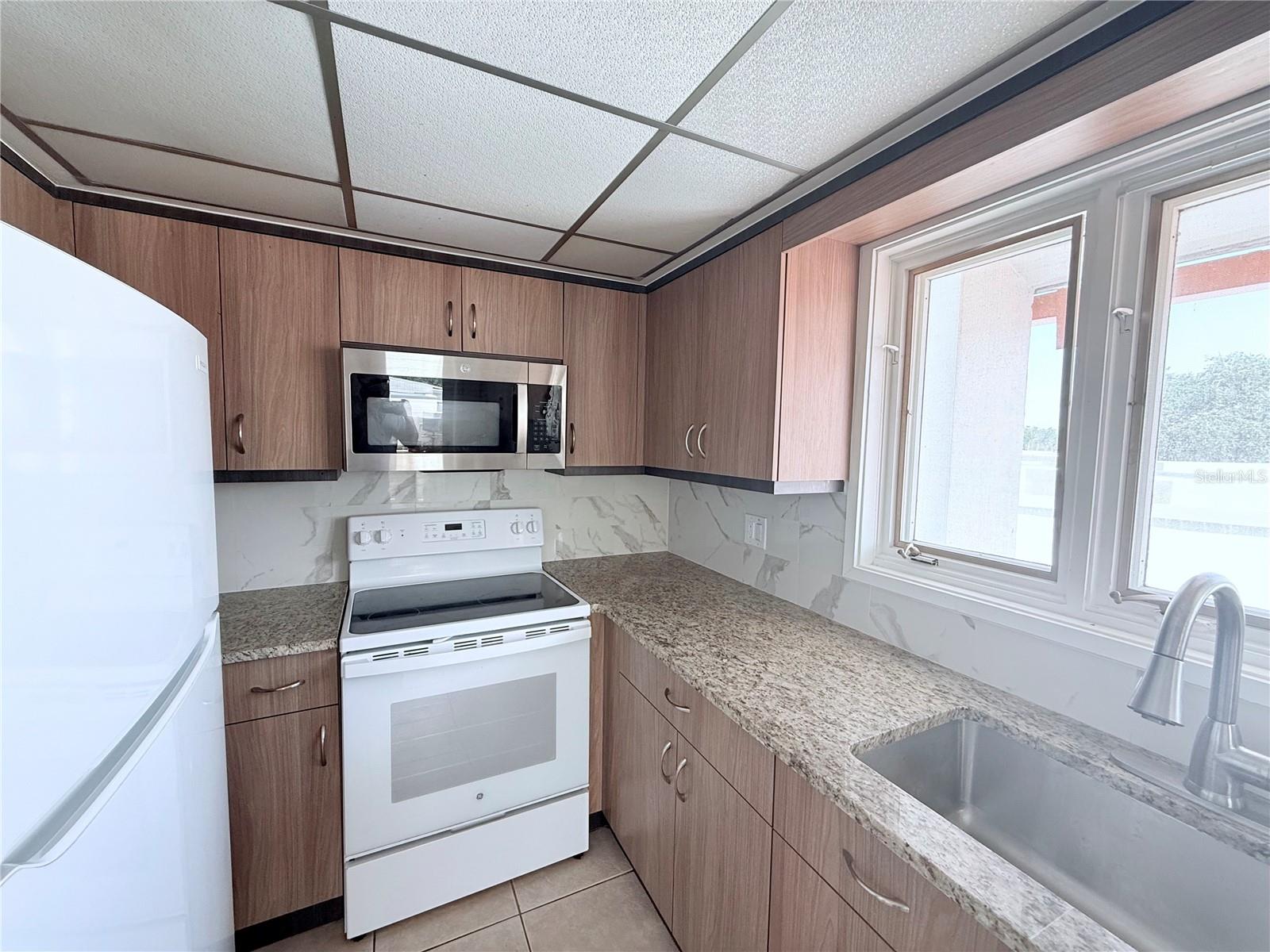 WILSONS REV W P - Residential Lease
