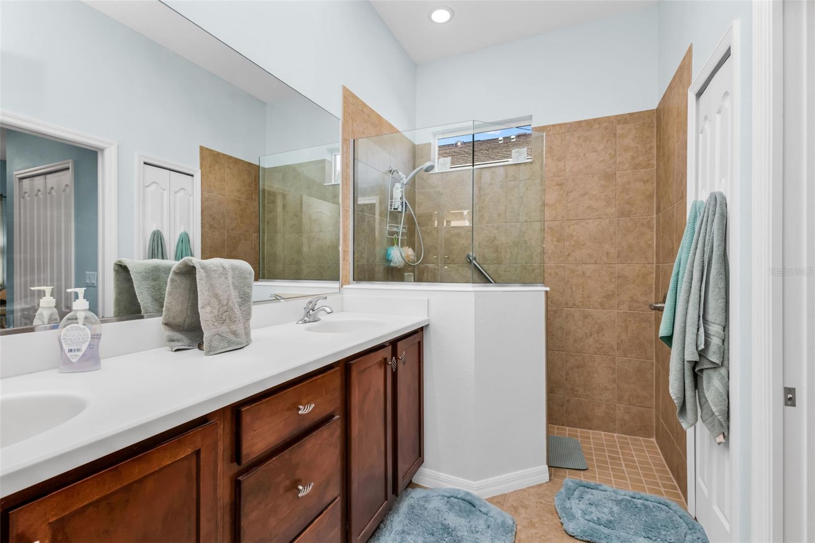 KINGS GATE PH 07A - Residential