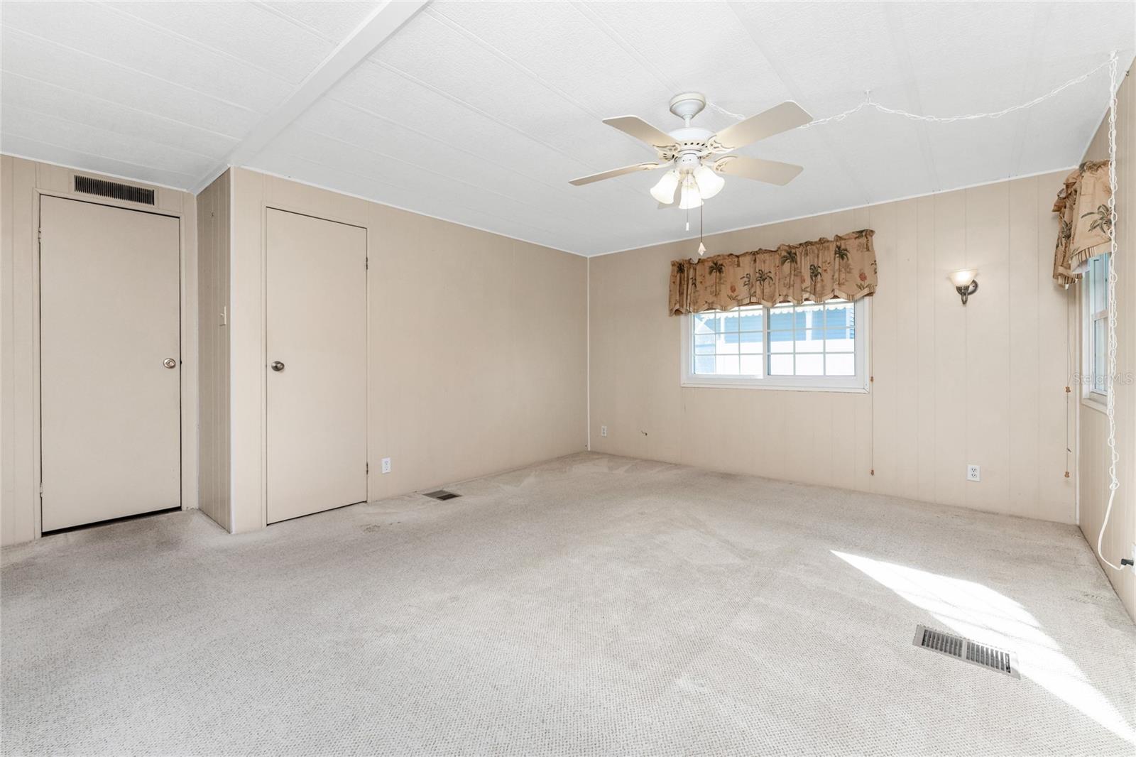 HOL MOB ESTATES 2ND ADD - Residential