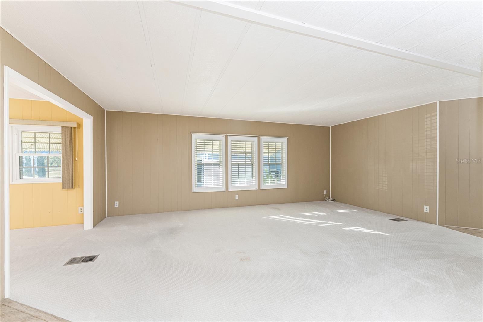 HOL MOB ESTATES 2ND ADD - Residential