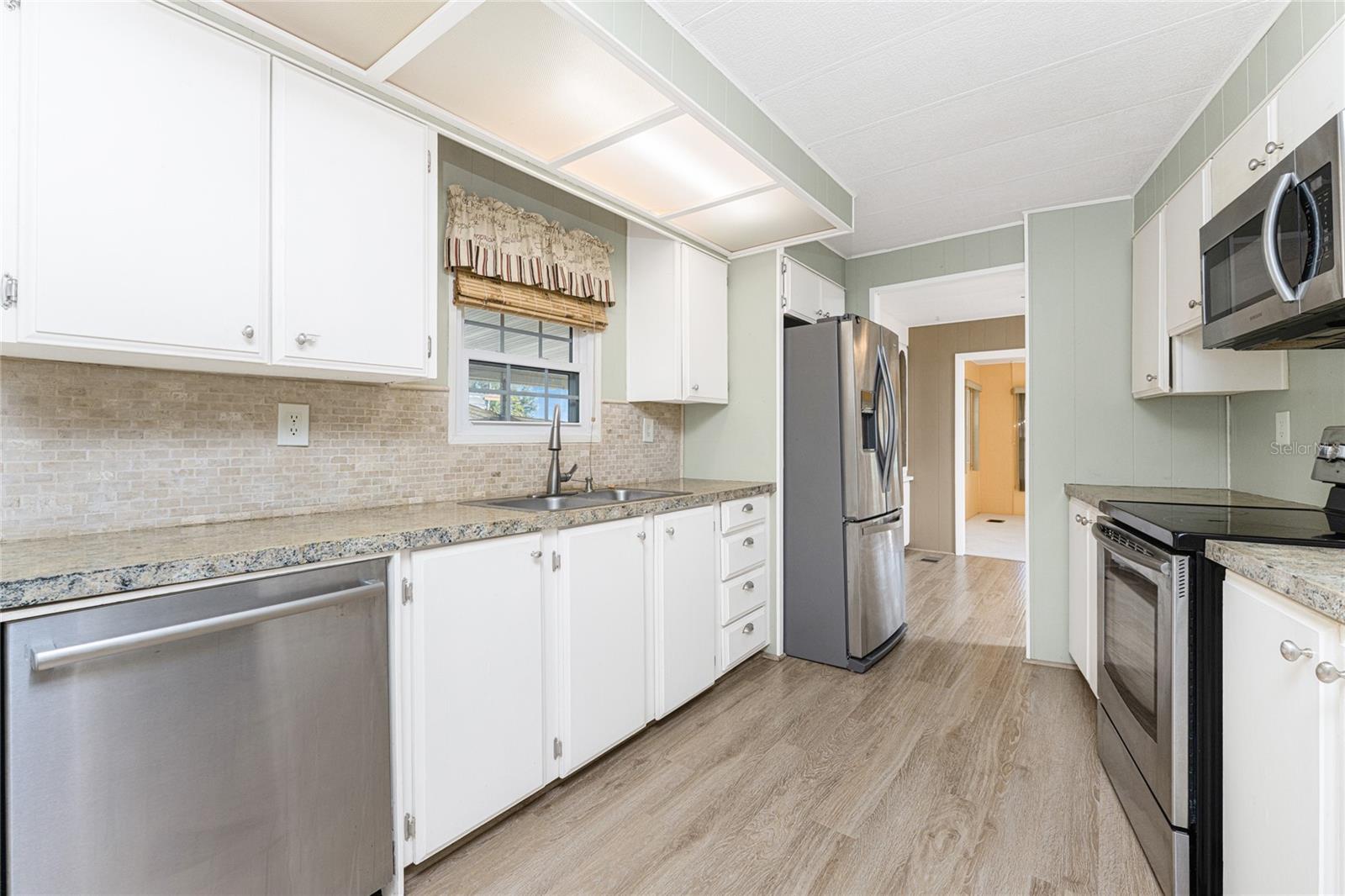 HOL MOB ESTATES 2ND ADD - Residential