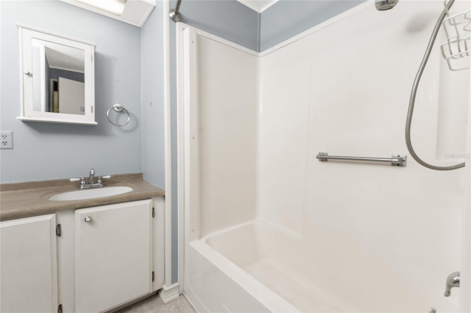 HOL MOB ESTATES 2ND ADD - Residential