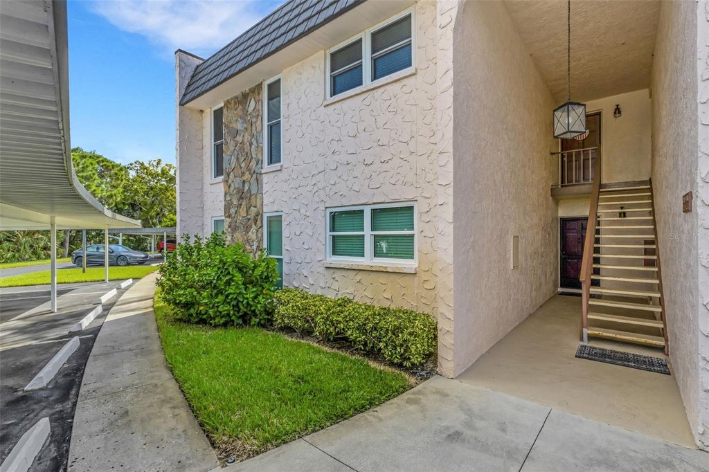 Photo of 209 Fernwood Circle #209, Seminole, FL 33777 (MLS # TB8539512)