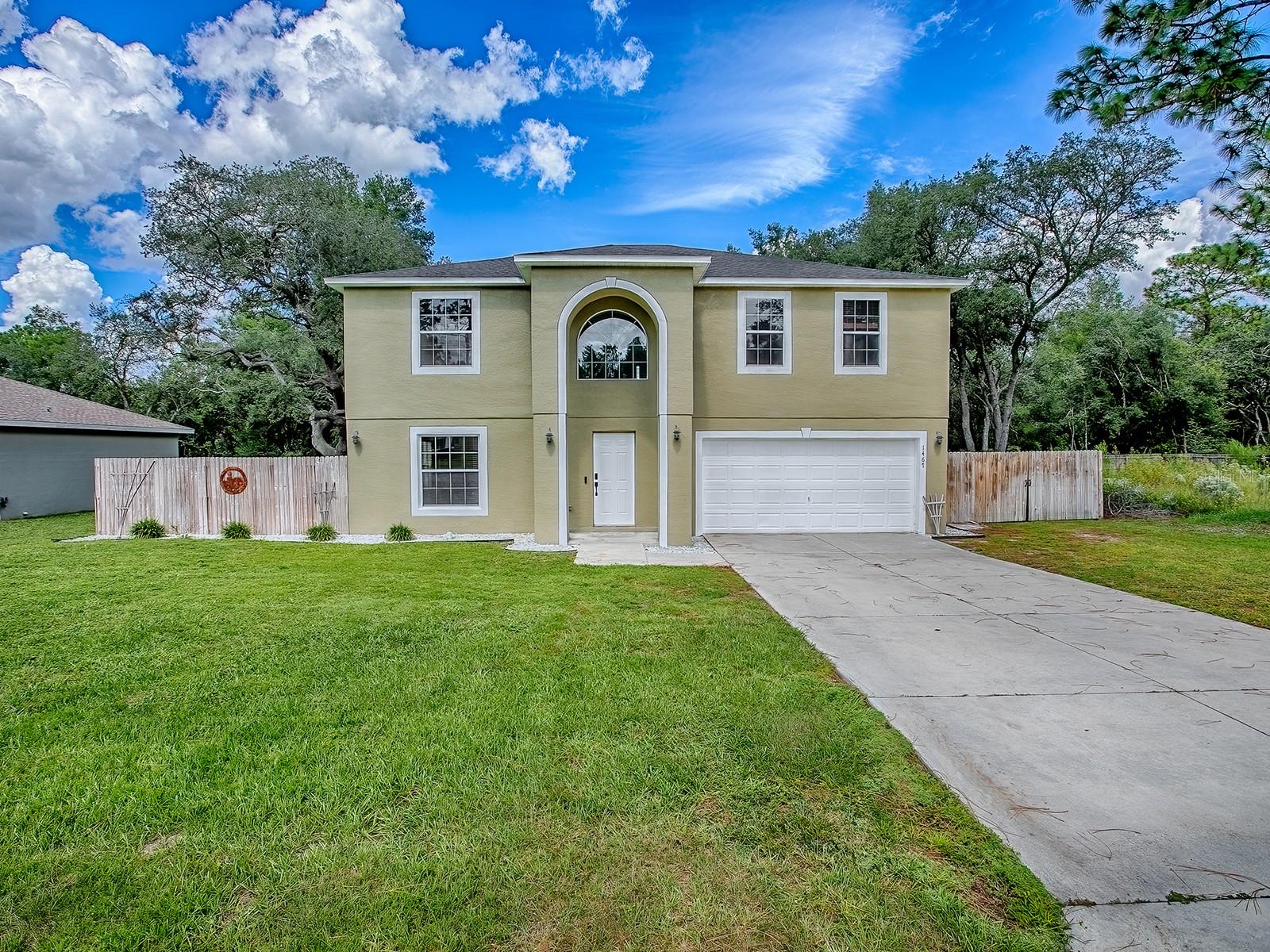 1467 W PRINGLE PLACE