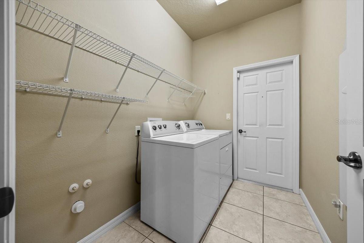 CANDLER HILLS - Residential