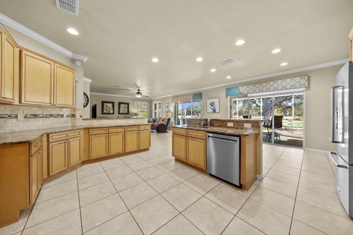 CANDLER HILLS - Residential