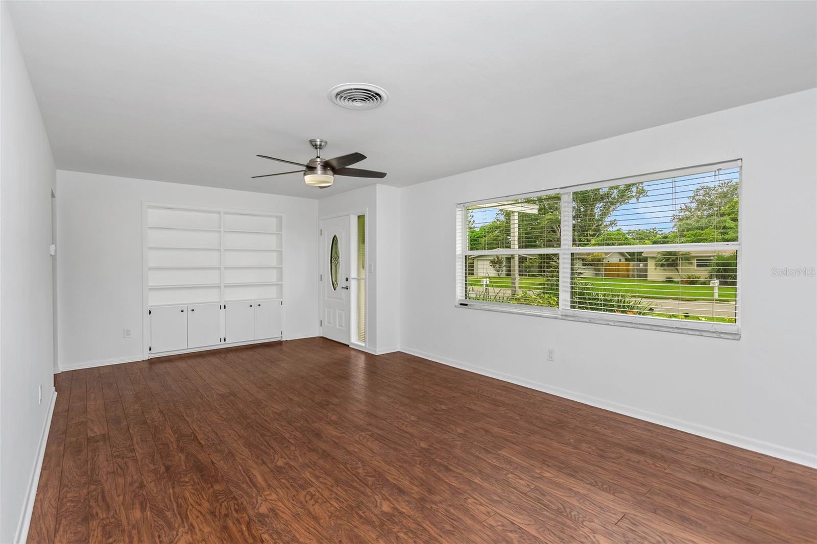 BROOKHILL - Residential Lease