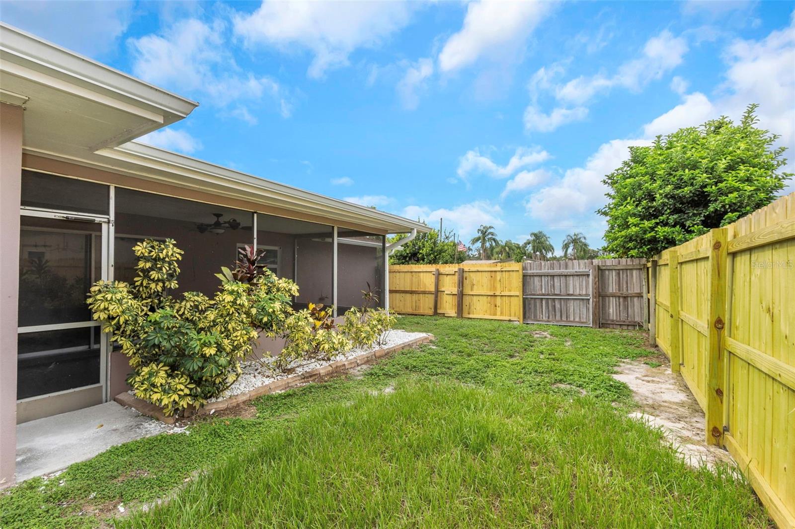 BROOKHILL - Residential Lease