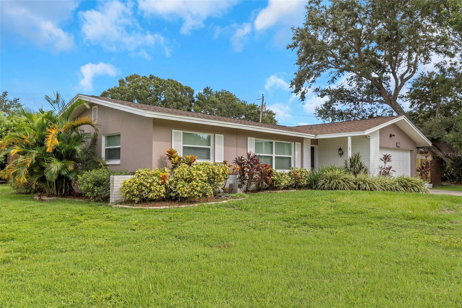 BROOKHILL - Residential Lease