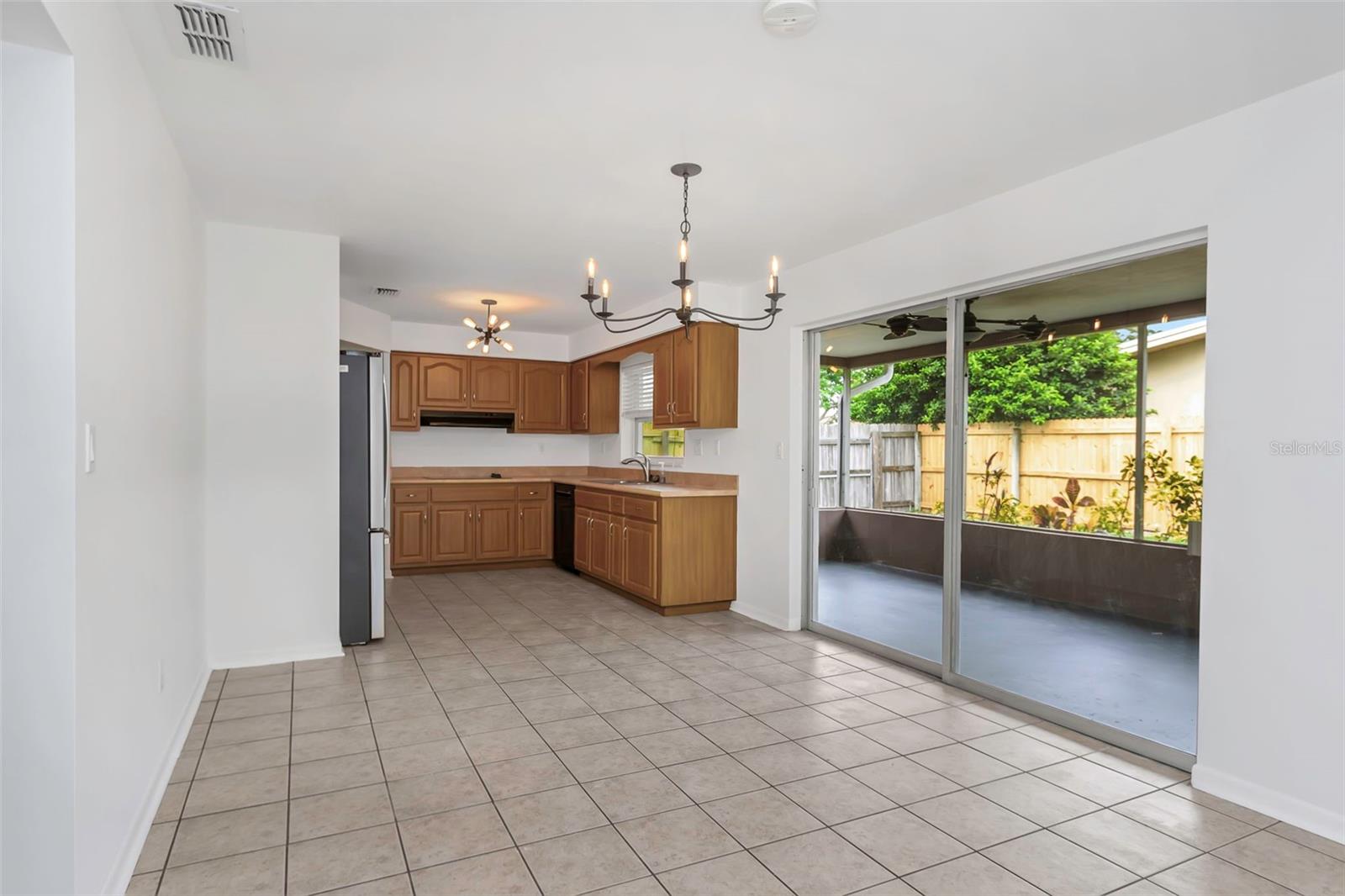 BROOKHILL - Residential Lease