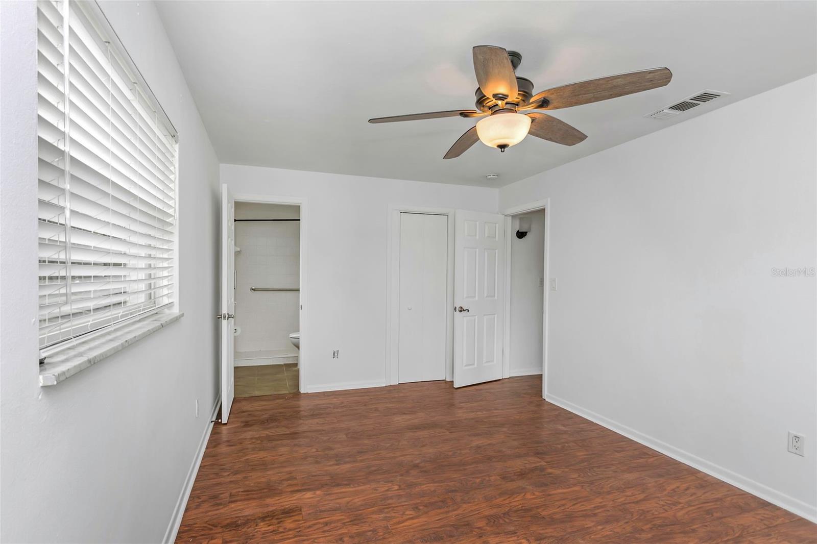 BROOKHILL - Residential Lease