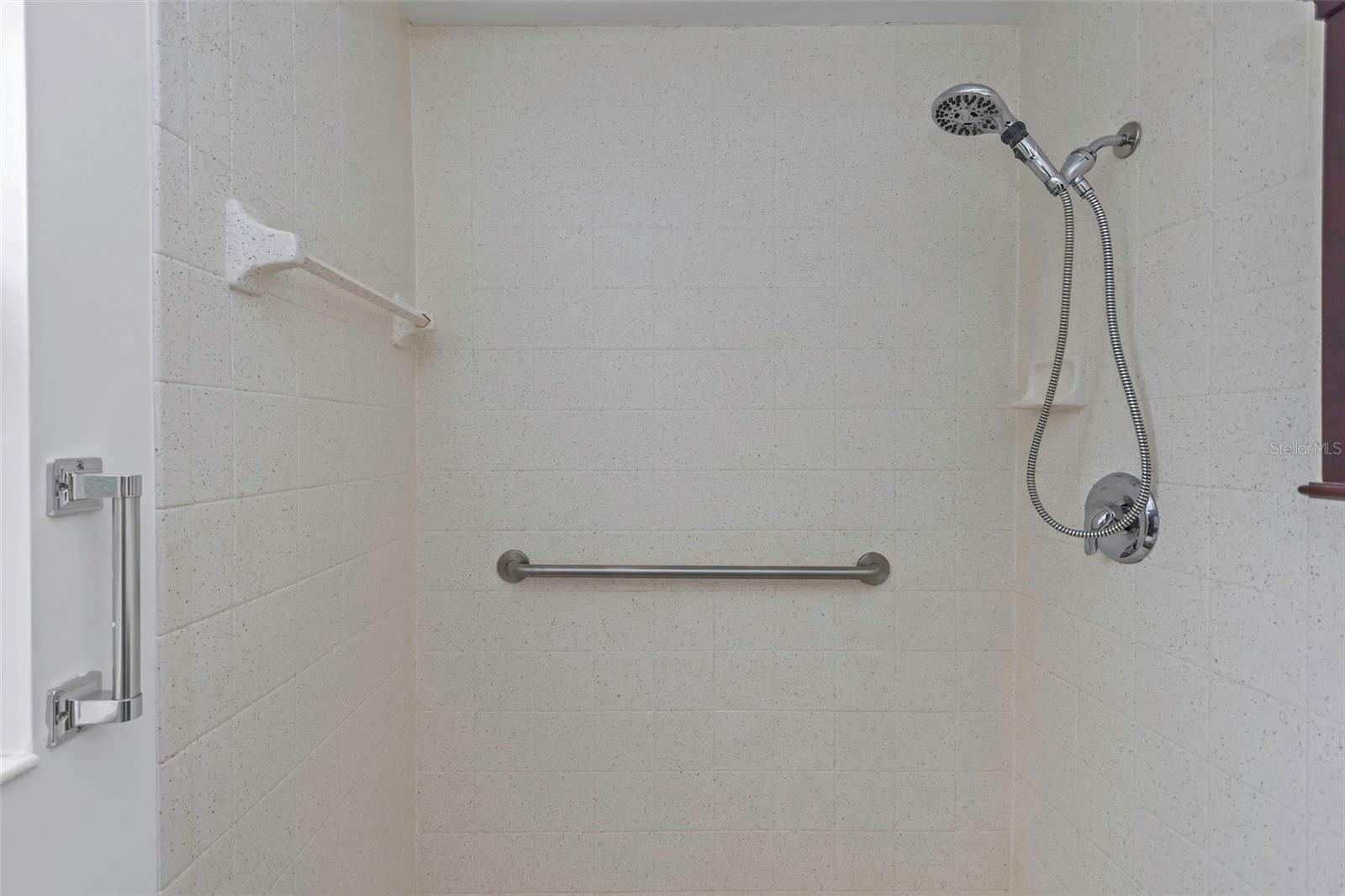 BROOKHILL - Residential Lease