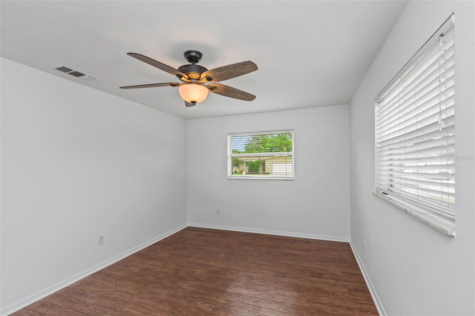 BROOKHILL - Residential Lease