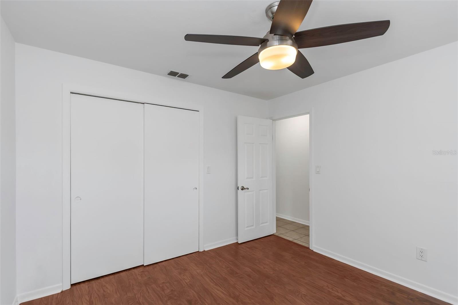 BROOKHILL - Residential Lease