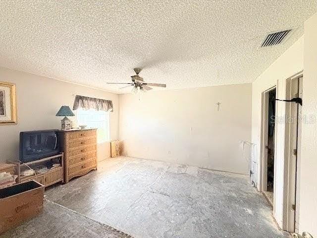 VILLAGES/MARION UN 09 - Residential