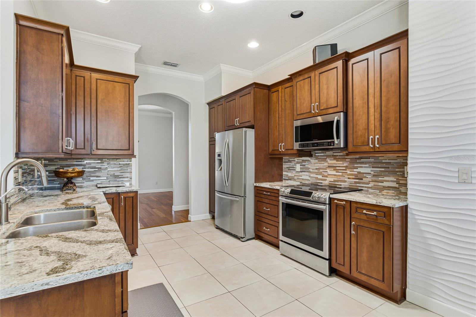 ASHFORD UNIT THREE - Residential