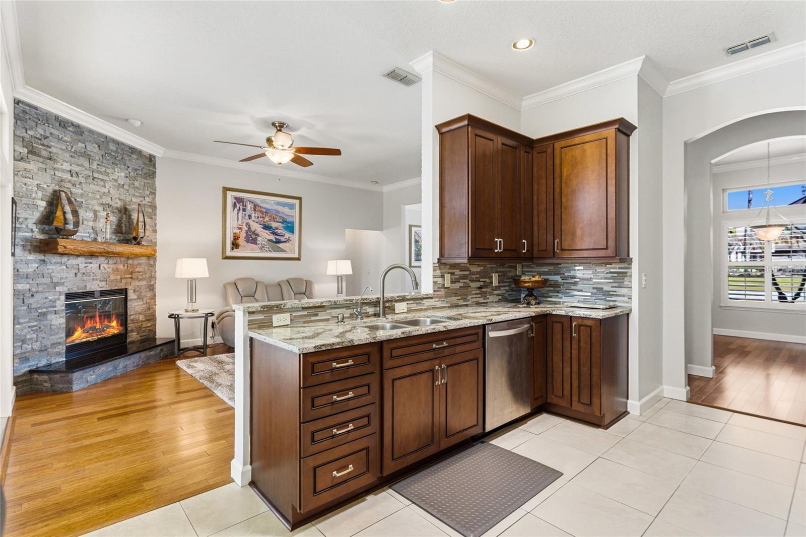 ASHFORD UNIT THREE - Residential