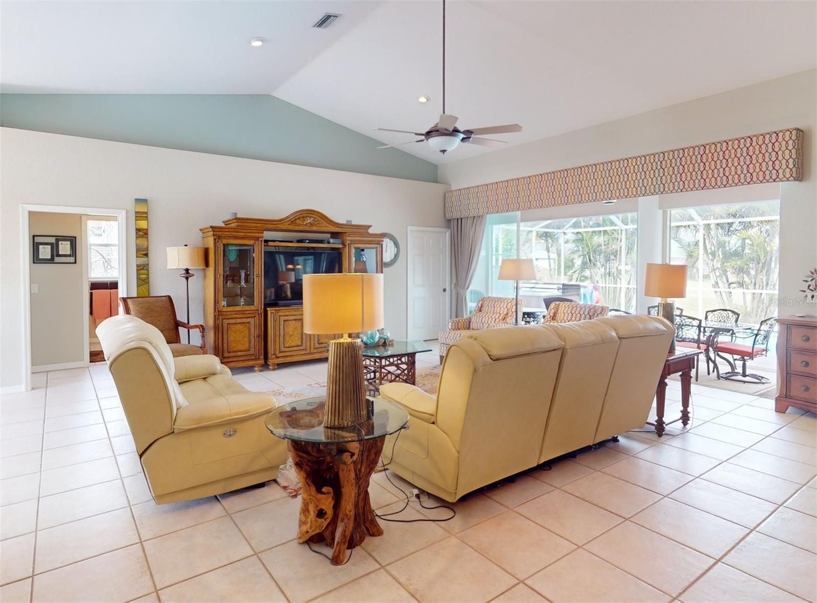 PUNTA GORDA ISLES SEC 12 - Residential