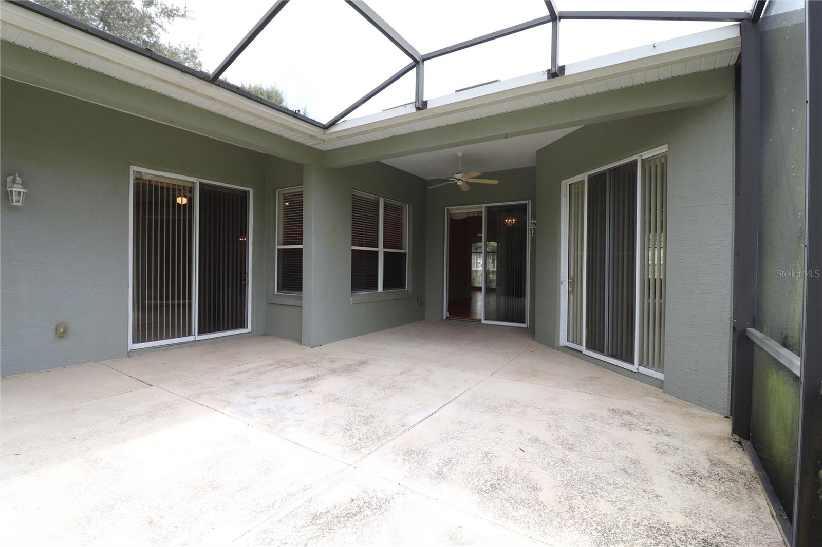 ROCK SPGS RIDGE PH 02 - Residential Lease