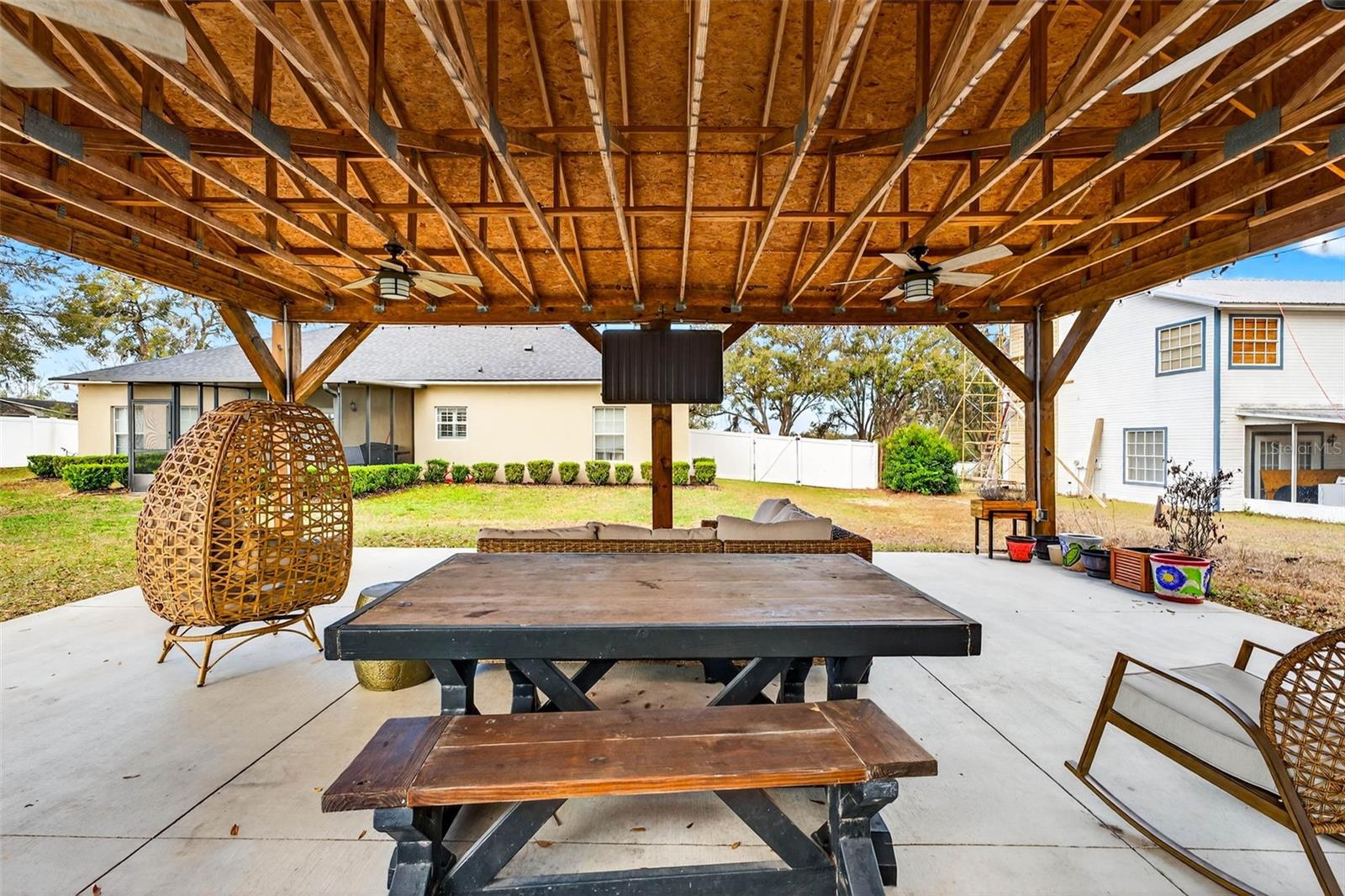 HICKORY HILLS - Residential