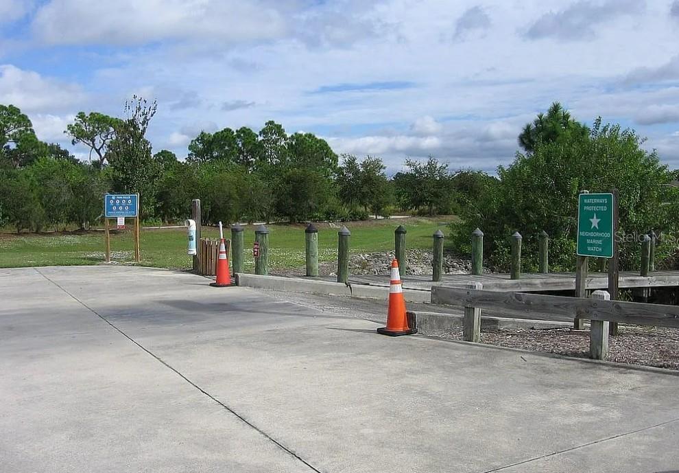 PORT CHARLOTTE SEC 093 - Land