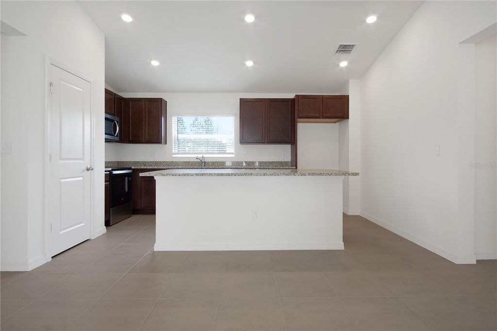 Photo of 3139 Cedar Crossing Boulevard, Haines City, FL 33844 (MLS # P4936580)