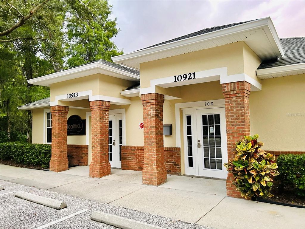 Photo of 10921 Countryway Boulevard, Tampa, FL 33626 (MLS # TB8427782)