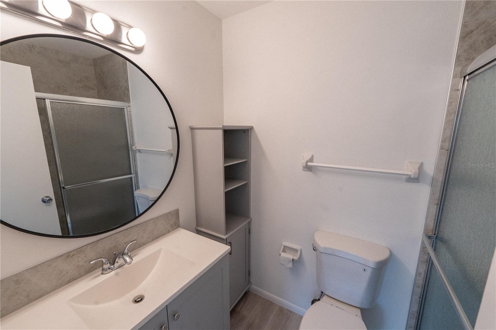 ROLLING GREEN GLF VILLAGE I - Residential Lease