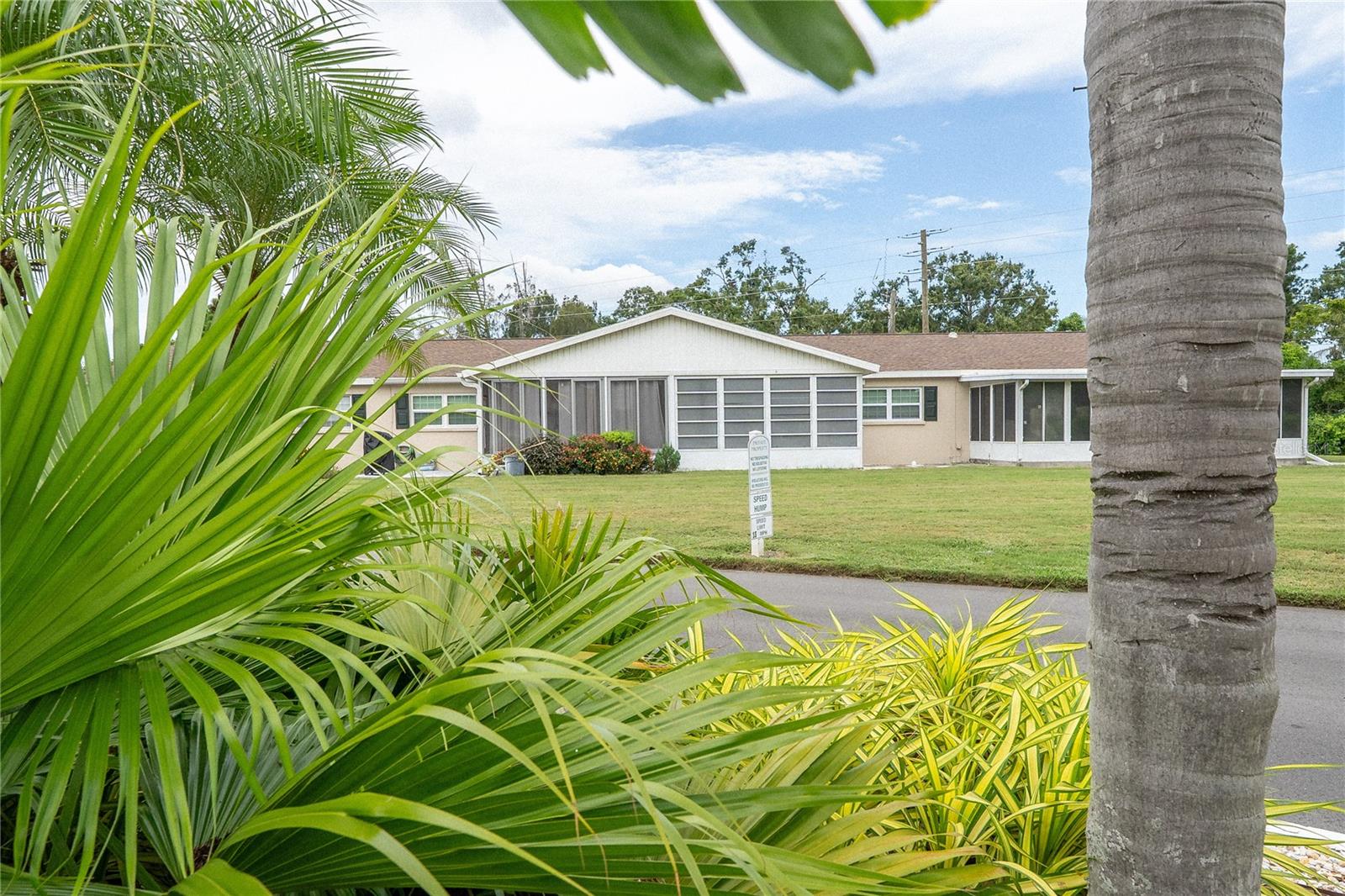 ROLLING GREEN GLF VILLAGE I - Residential Lease