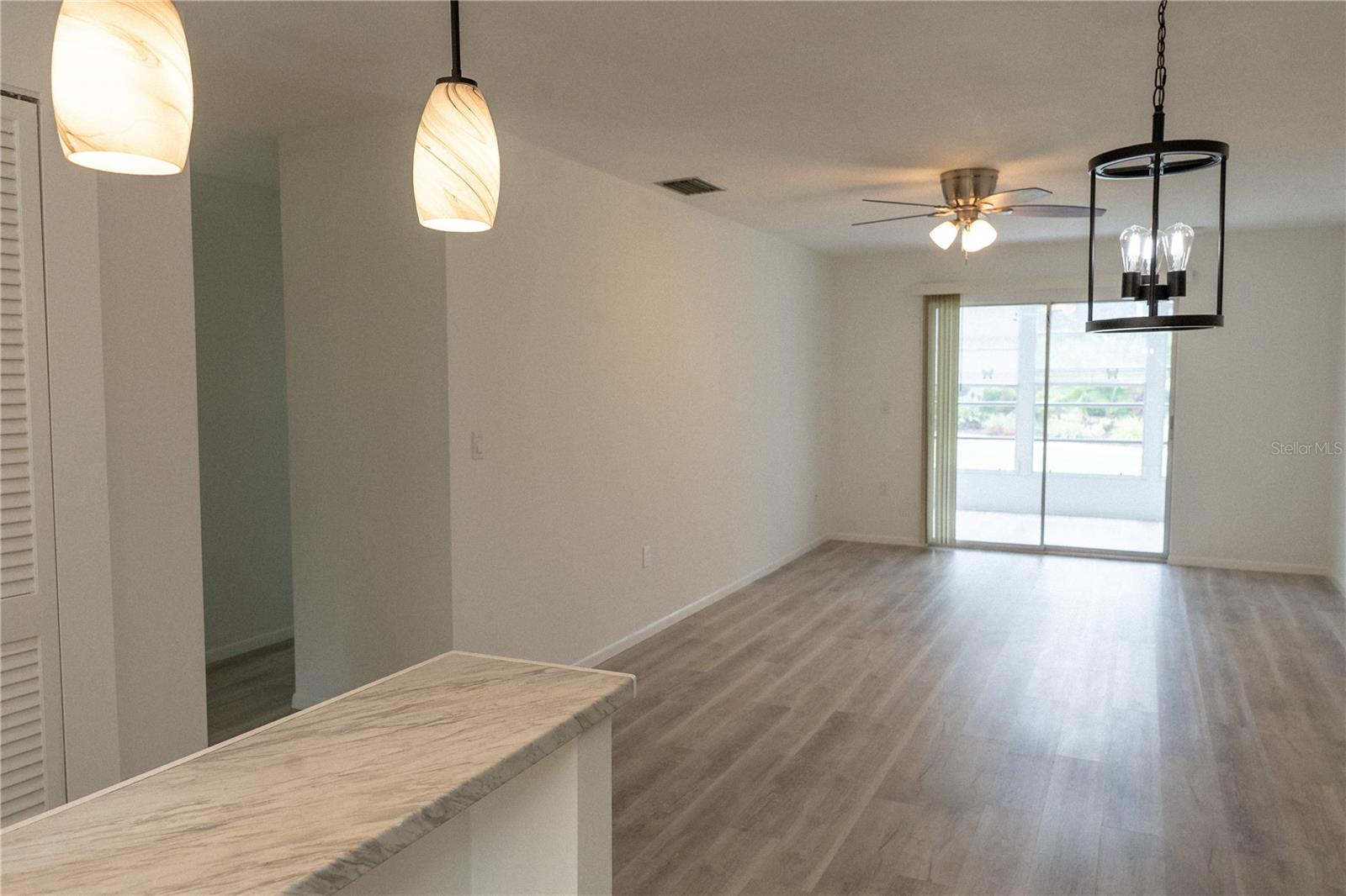 ROLLING GREEN GLF VILLAGE I - Residential Lease