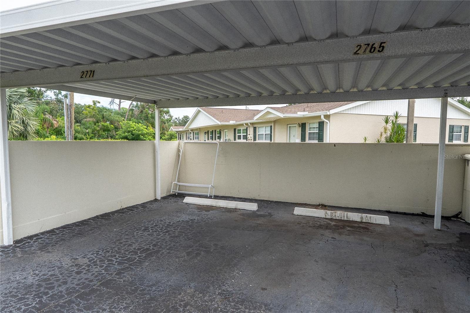 ROLLING GREEN GLF VILLAGE I - Residential Lease