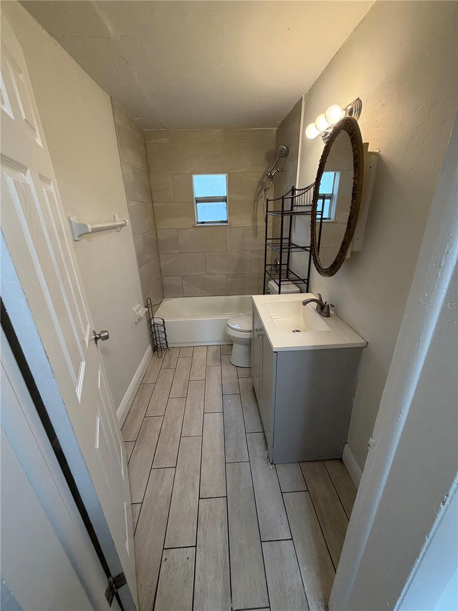 MCFAULS SUB - Residential Lease