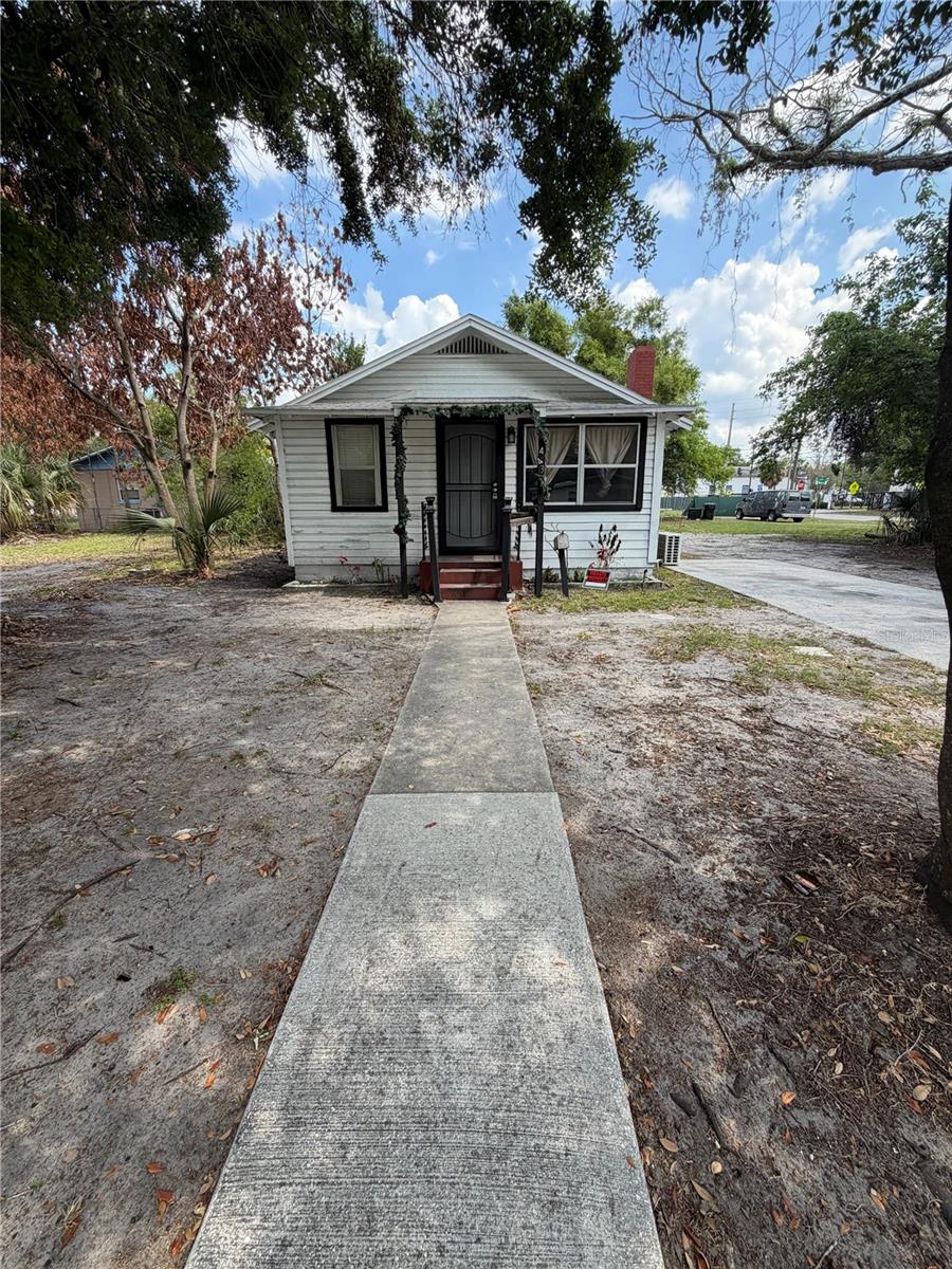 MCFAULS SUB - Residential Lease