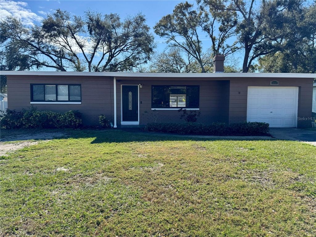 Photo of 11310 115th Avenue, Largo, FL 33778 (MLS # TB8454219)