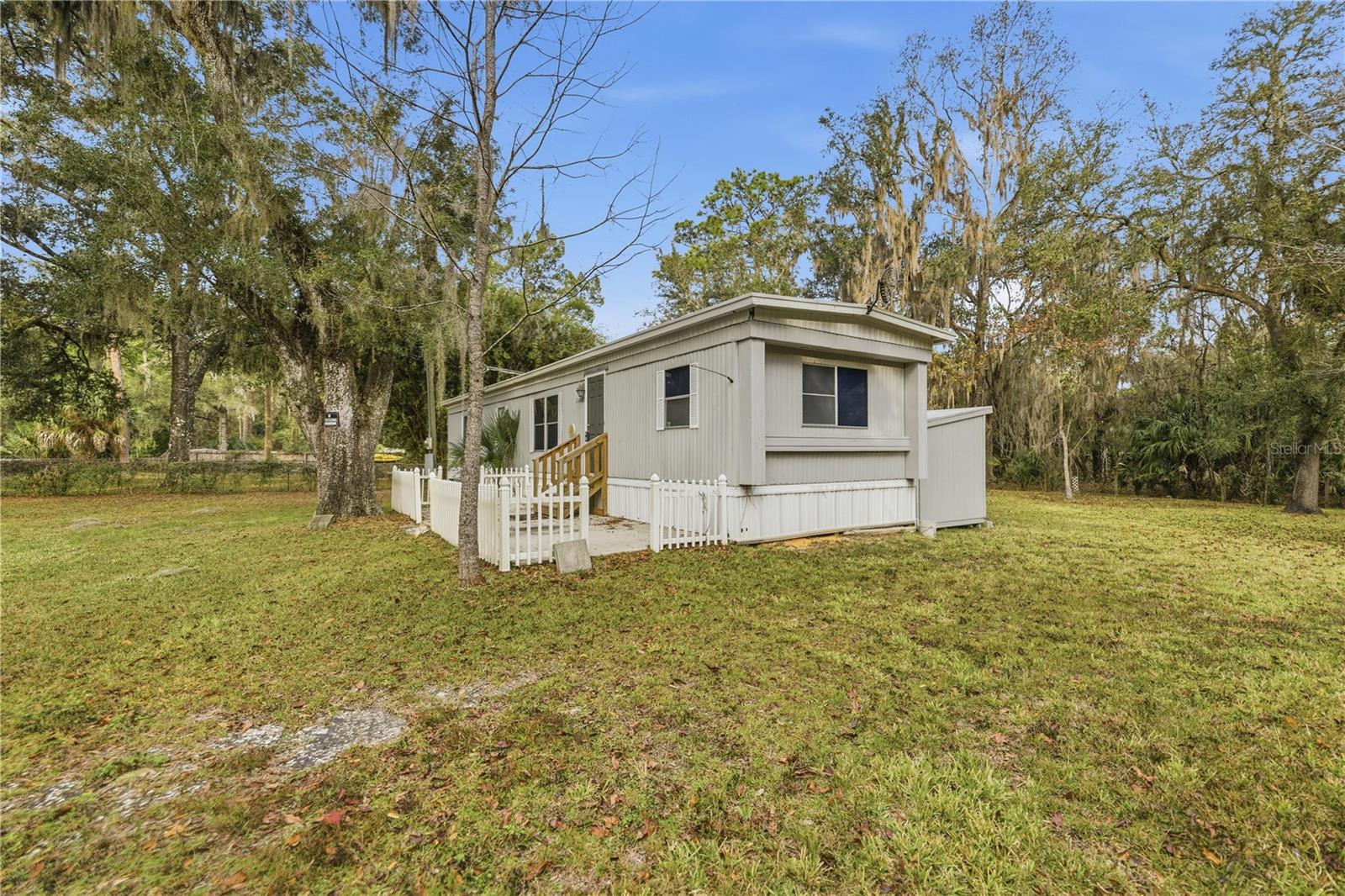 CRYSTAL RIVER OAKS - Residential