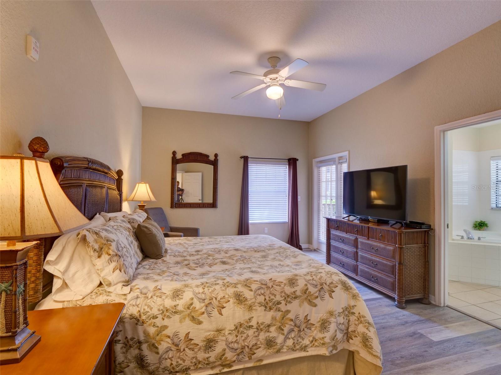 CARIBE COVE PH 04 CONDO - Residential