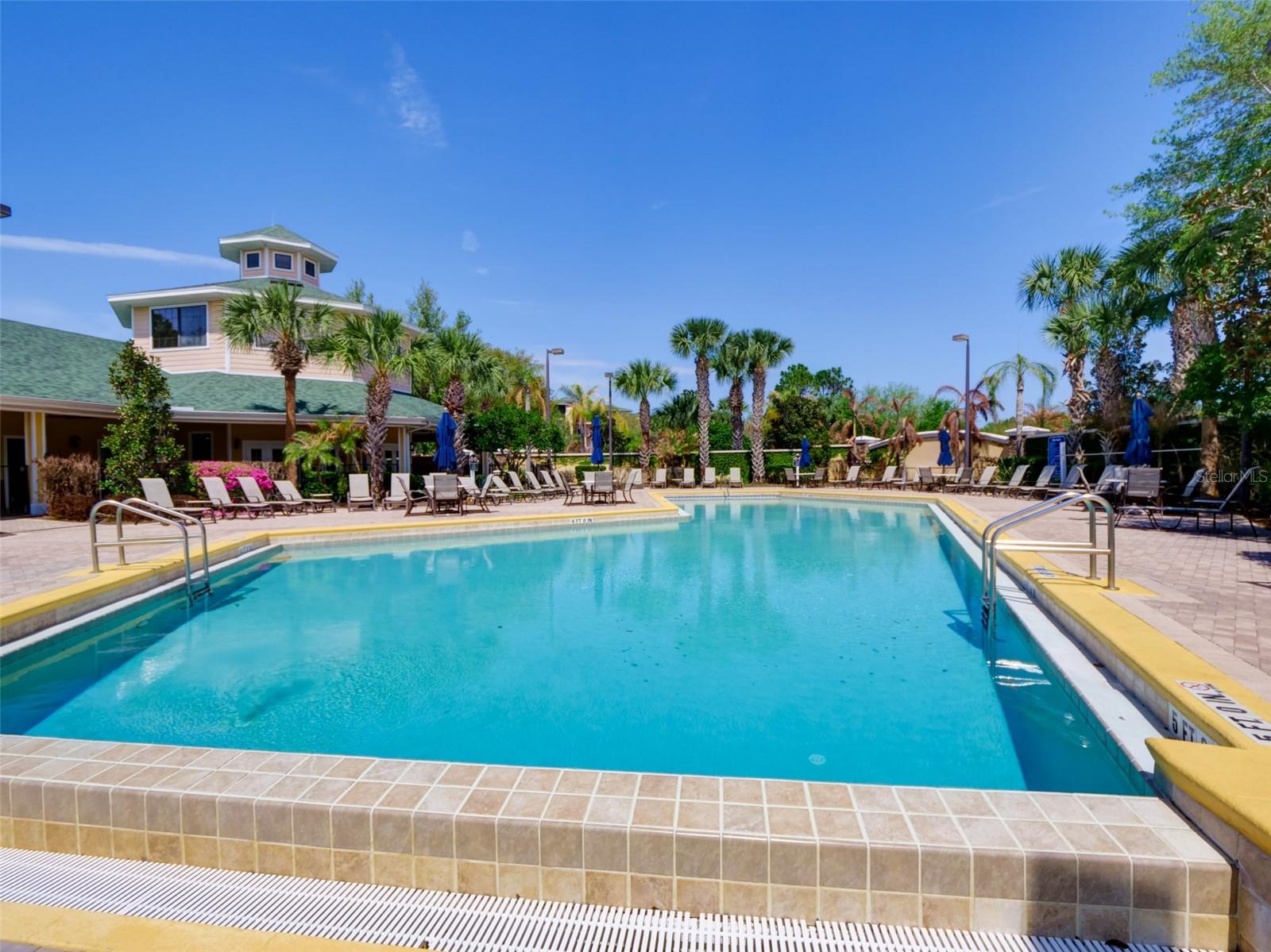 CARIBE COVE PH 04 CONDO - Residential