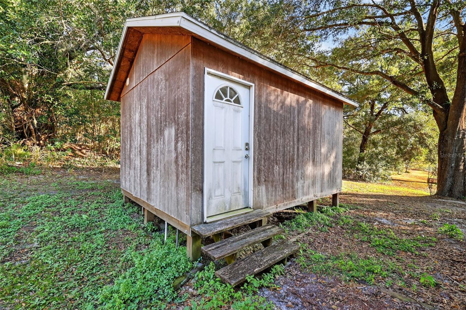 METES AND BOUNDS LEGAL - Residential