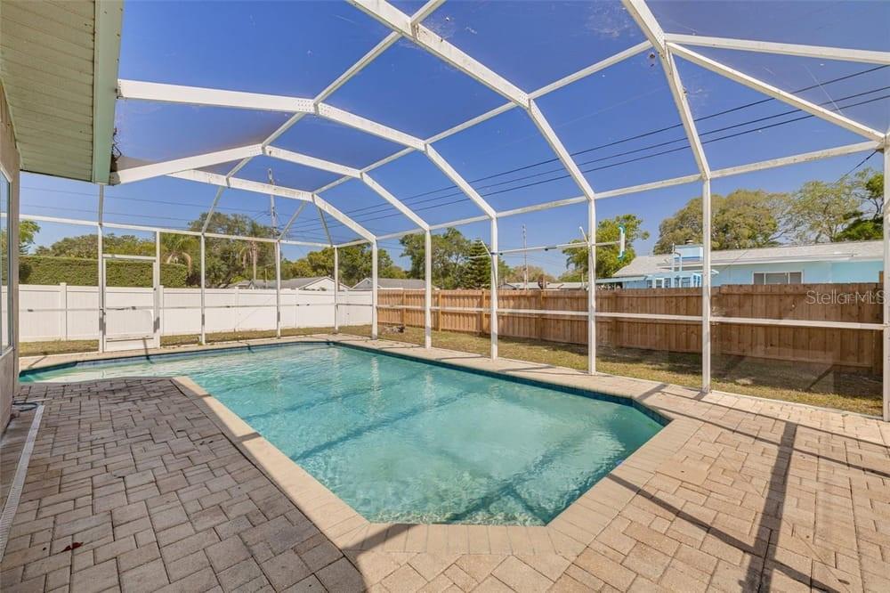 SUTHERLAND, TOWN OF BLK 117, LOT 13 & W 23FT OF LO - Residential Lease